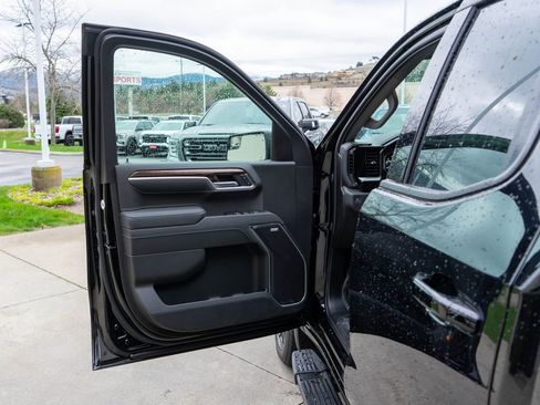 New 2026 GMC Sierra 1500 Elevation w/ Preferred Package image 15