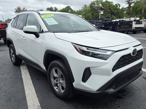 Used 2024 Toyota RAV4 XLE image 10