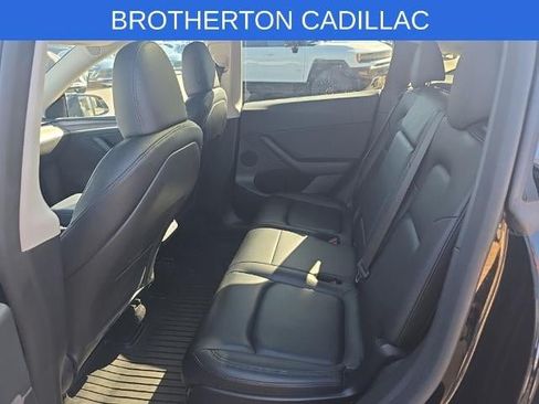 Used 2024 Tesla Model Y Long Range AWD/4WD image 9