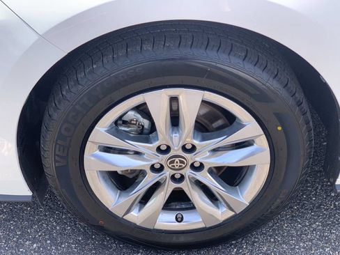 Used 2021 Toyota Sienna Limited AWD/4WD image 32