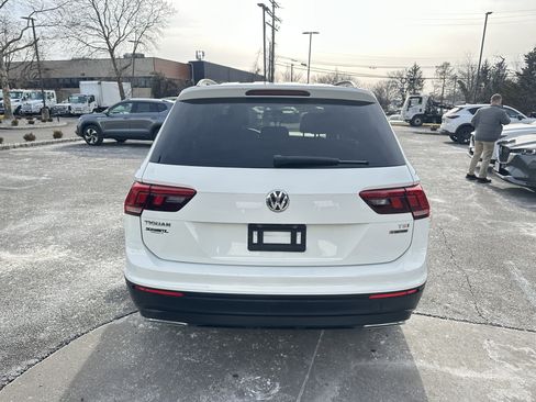 Used 2018 Volkswagen Tiguan S image 7