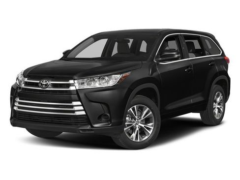 Used 2017 Toyota Highlander Plus AWD/4WD image 1