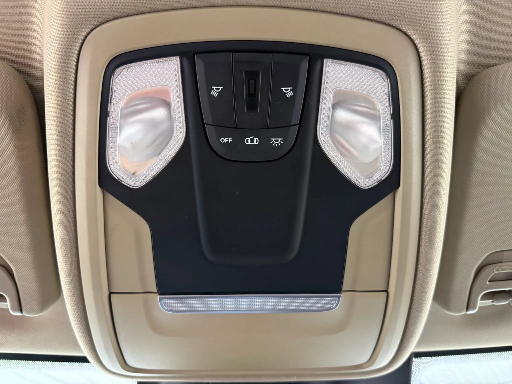 Used 2019 RAM 2500 Tradesman w/ Safety Group AWD/4WD image 25