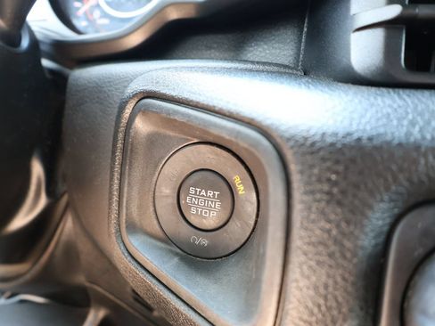 Used 2025 Jeep Wrangler Unlimited Sport AWD/4WD image 21