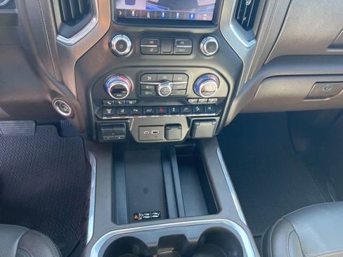 Certified 2023 GMC Sierra 3500 Denali w/ Denali Ultimate Package image 17