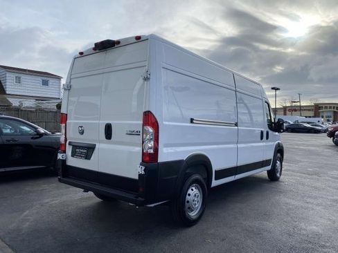 Used 2024 RAM ProMaster 2500 w/ Convenience Group image 6