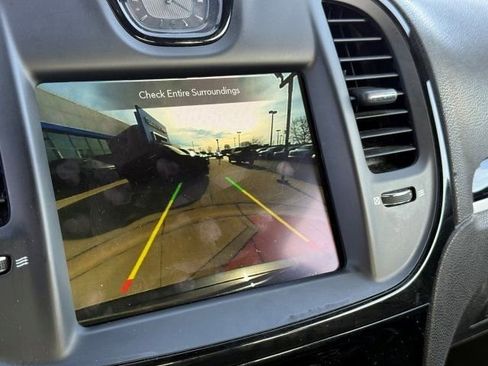 Used 2023 Chrysler 300 S image 26