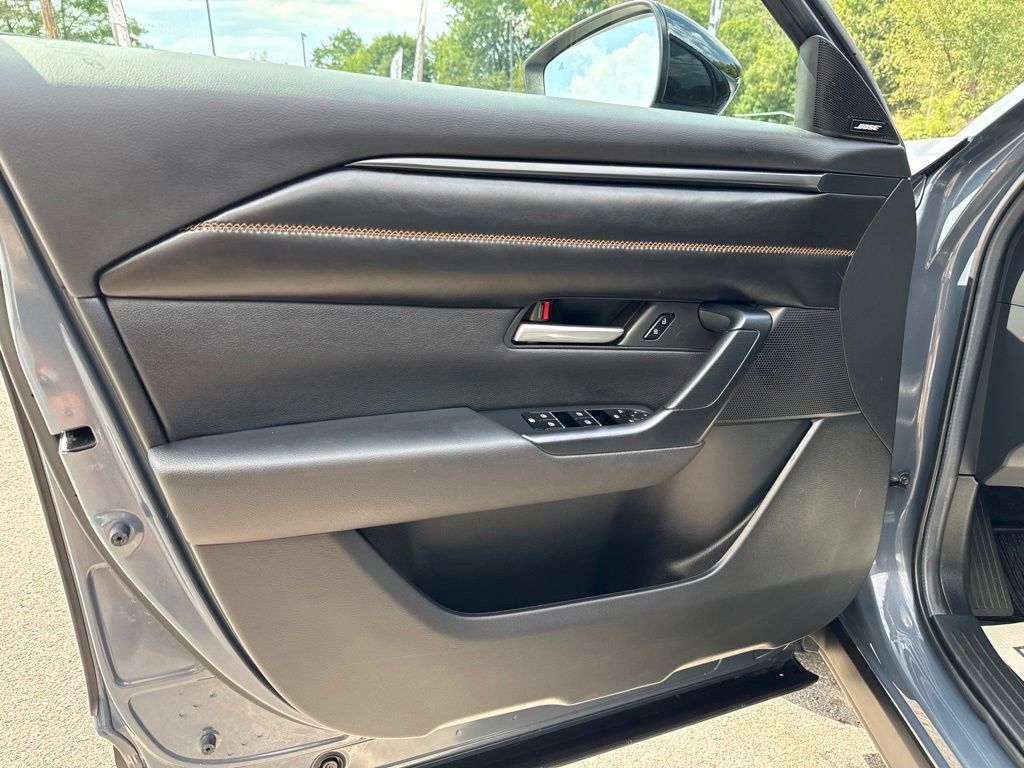Used 2024 MAZDA CX-50 AWD 2.5 Turbo w/ Cargo Package image 23