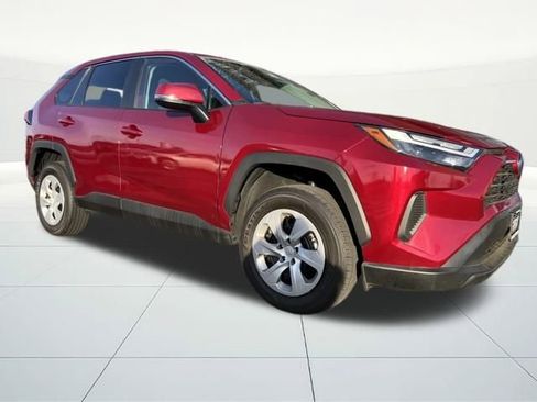 Used 2023 Toyota RAV4 LE image 8