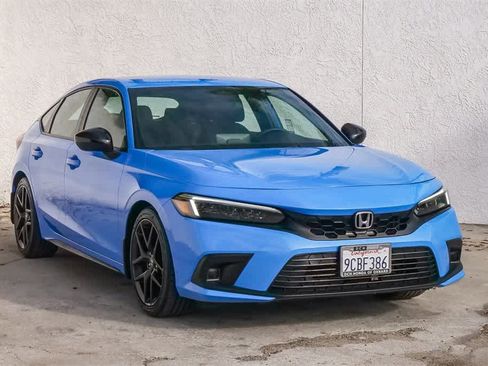 Certified 2022 Honda Civic Sport image 3