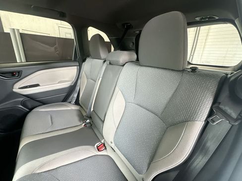 Used 2025 Subaru Forester Premium AWD/4WD image 22