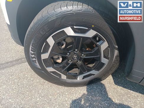 Used 2025 Hyundai Santa Fe SEL AWD/4WD image 36