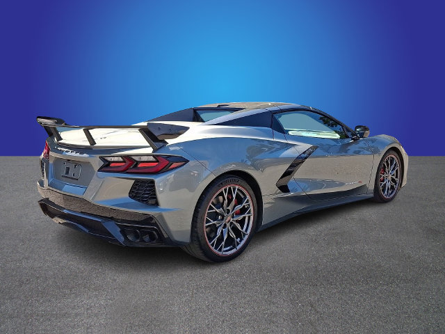 Used 2023 Chevrolet Corvette Stingray Convertible RWD image 4