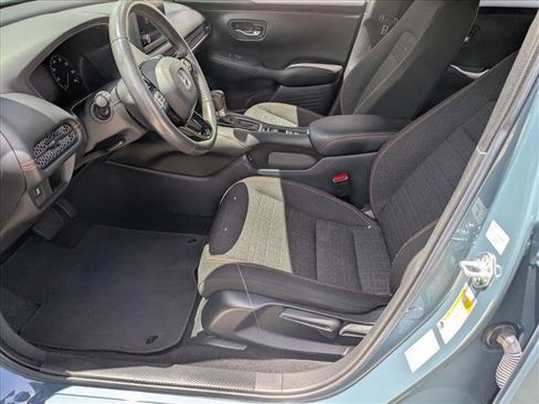 Used 2024 Honda HR-V Sport image 13