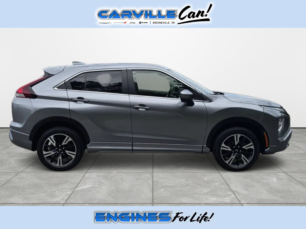 Used 2024 Mitsubishi Eclipse Cross SEL AWD/4WD image 3