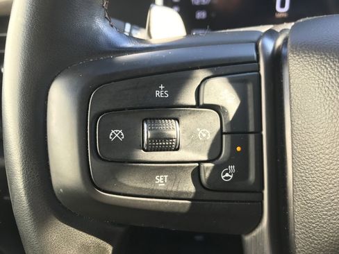 Used 2024 GMC Sierra 1500 AT4 w/ Technology Package image 18