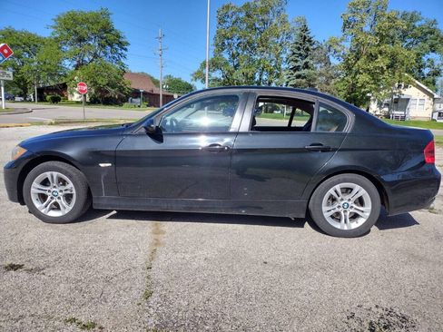 Used 2008 BMW 328xi Sedan w/ Premium Pkg image 5