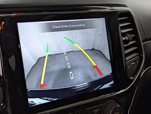 Used 2021 Jeep Grand Cherokee Summit AWD/4WD image 27