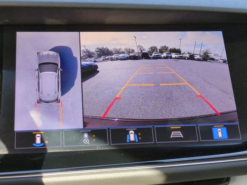 Used 2021 Buick Envision Avenir w/ Technology Package II image 20