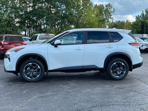 New 2026 Nissan Rogue SV image 41
