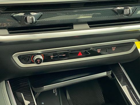 New 2026 BMW X5 xDrive40i w/ M Sport Package image 28