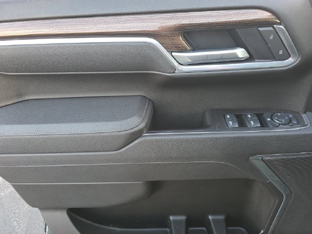 Certified 2025 Chevrolet Silverado 1500 LT w/ LPO, Liner Protection Package AWD/4WD image 10