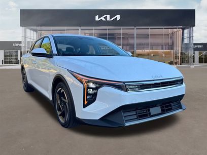 New 2025 Kia K4 EX