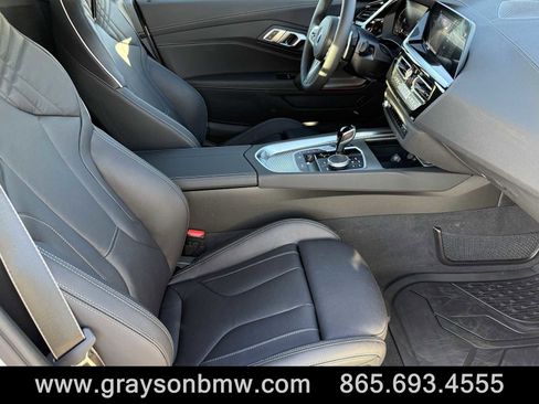 Used 2026 BMW Z4 sDrive30i image 17