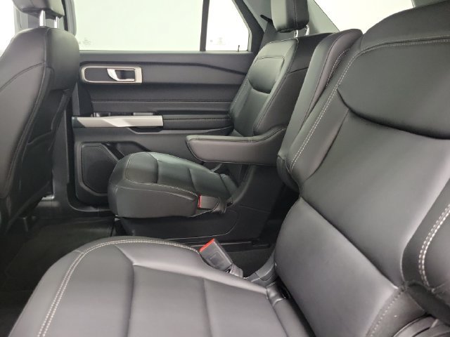 Certified 2024 Ford Explorer XLT w/ Equipment Group 202A AWD/4WD image 12