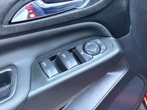 Used 2022 Chevrolet Equinox RS w/ RS Leather Package image 16