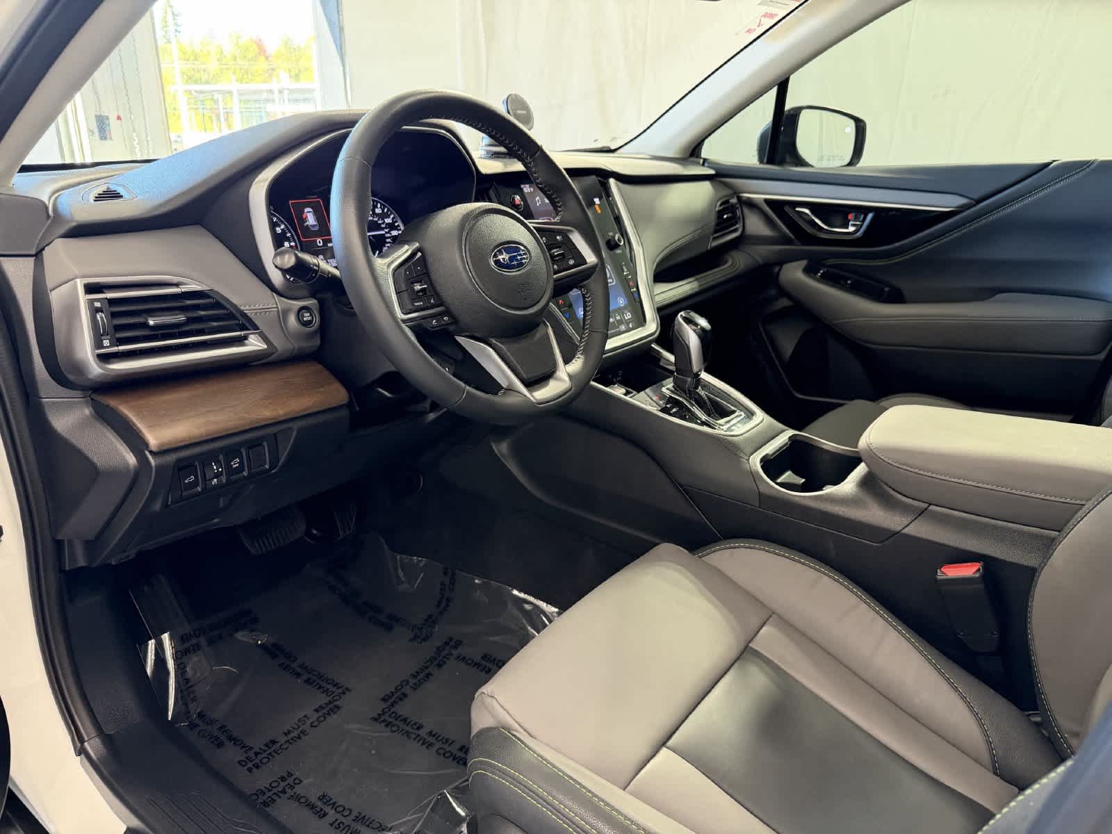 Used 2022 Subaru Outback Onyx Edition XT AWD/4WD image 9