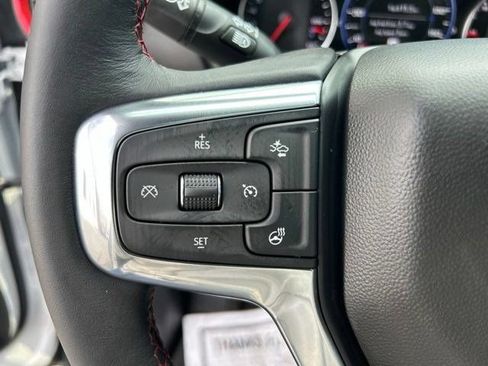 Used 2022 Chevrolet Blazer RS w/ Enhanced Convenience Package FWD image 17