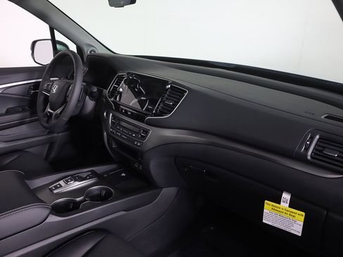 New 2026 Honda Ridgeline RTL image 18