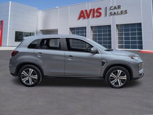 Used 2025 Mitsubishi Outlander Sport AWD image 5