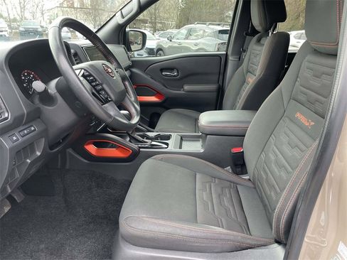 Used 2023 Nissan Frontier Pro-X w/ Technology Package image 15