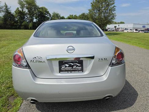 Used 2012 Nissan Altima 2.5 SL w/ 2.5SL Pkg FWD image 7