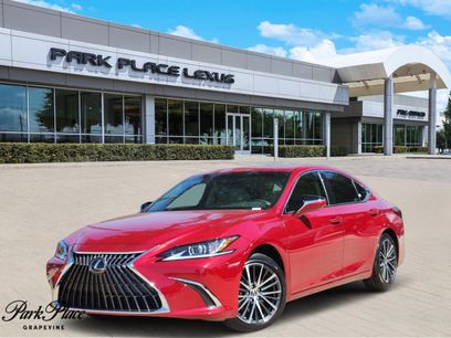 New 2025 Lexus ES 350 w/ Premium Package