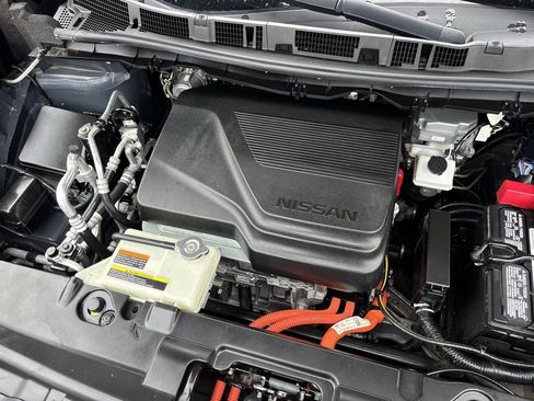 Used 2023 Nissan Leaf SV Plus image 28