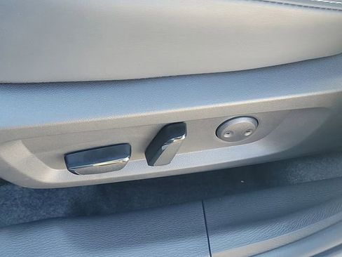 New 2026 Mitsubishi Outlander SE image 20