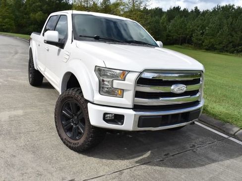 Used 2016 Ford F150 Lariat w/ Equipment Group 501A Mid AWD/4WD image 2