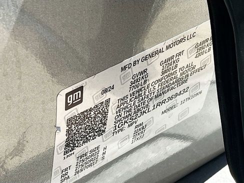 Used 2024 GMC Yukon XL Denali AWD/4WD image 35