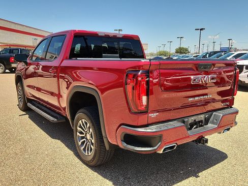 Used 2020 GMC Sierra 1500 AT4 w/ Off-Road Performance Package AWD/4WD image 3