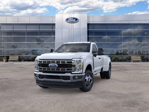 New 2026 Ford F350 XLT w/ 360-Degree Camera Package AWD/4WD image 2
