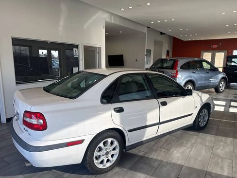 Used 2001 Volvo S40 FWD image 13