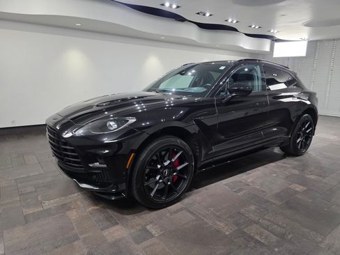 Used 2023 Aston Martin DBX 707 AWD/4WD image 23