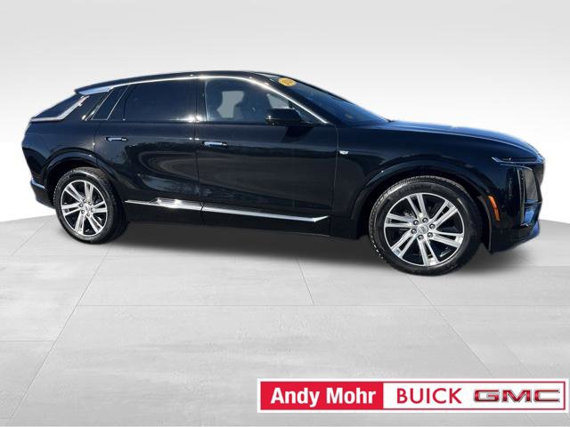 Used 2024 Cadillac Lyriq Tech w/ Driver Assist Package AWD/4WD image 16