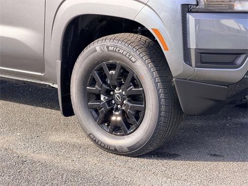 New 2026 Nissan Frontier SV w/ SV Convenience Package image 7