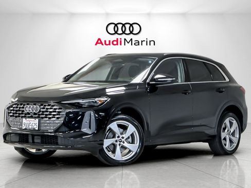 Used 2025 Audi Q5 Premium Plus w/ Premium Plus image 1