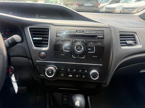 Used 2015 Honda Civic LX image 12