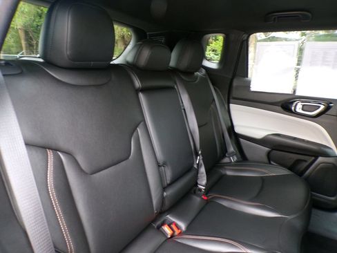 Used 2024 Jeep Compass Limited AWD/4WD image 18